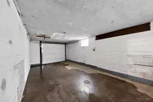 218 Ridgeway Rd, Cincinnati, OH 45216 - Photo 6