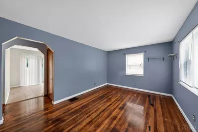 218 Ridgeway Road, Cincinnati, OH 45216 - Photo 10