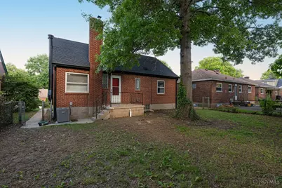 6429 Aspen Way, Cincinnati, OH 45224 - Photo 24