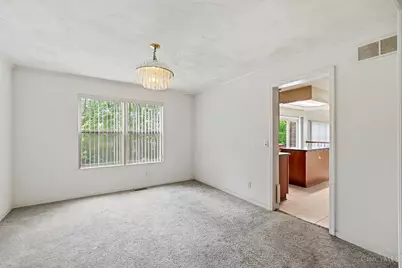 1482 Waycross Road, Forest Park, OH 45240 - Photo 8