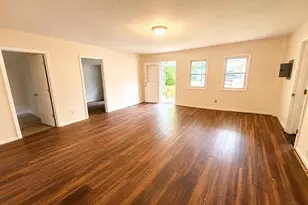 115 W Warren St, Lebanon, OH 45036 - Photo 2