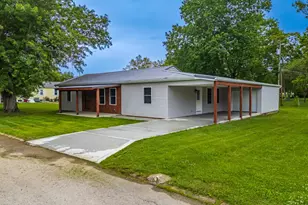 224 High St, Peebles, OH 45660 - Photo 1