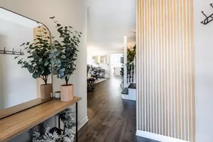 2338 May St, Cincinnati, OH 45206 - Photo 2