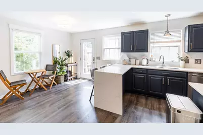 2338 May Street, Cincinnati, OH 45206 - Photo 6