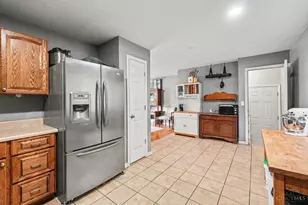 604 Neptune Way, Union Township, OH 45244 - Photo 6