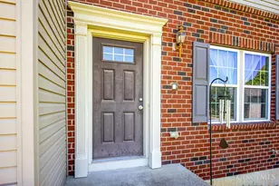 2625 Arroyo Ridge Ct, Hamilton, OH 45011 - Photo 2