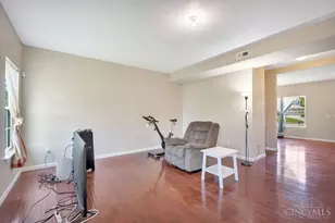 2625 Arroyo Ridge Ct, Hamilton, OH 45011 - Photo 6