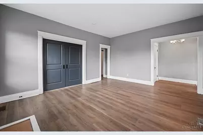 6815 Montgomery Road, Silverton, OH 45236 - Photo 10