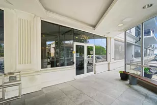 2200 Victory Pkwy, Cincinnati, OH 45206 - Photo 10