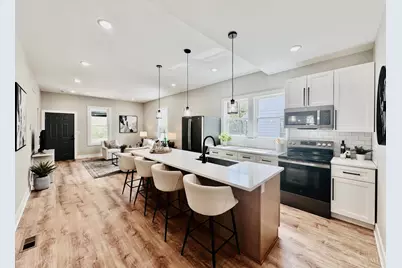 4605 Thoburne Street, Cincinnati, OH 45227 - Photo 2