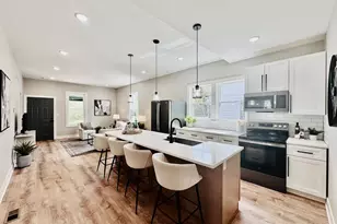4605 Thoburne St, Cincinnati, OH 45227 - Photo 2