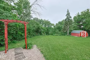 877 Tivoli Ln, Springdale, OH 45246 - Photo 28