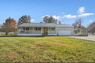 6114 Taylor, Blanchester, OH 45107 - Photo 1