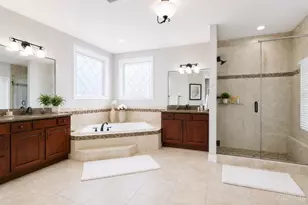 2325 Estate Ridge Drive, Cincinnati, OH 45244 - Photo 38