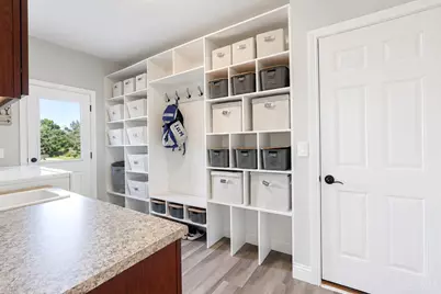 2325 Estate Ridge Drive, Cincinnati, OH 45244 - Photo 28