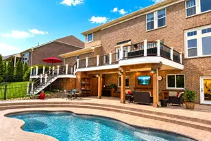 2325 Estate Ridge Drive, Cincinnati, OH 45244 - Photo 66