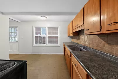 8405 Pippin Road, Colerain Township, OH 45239 - Photo 16