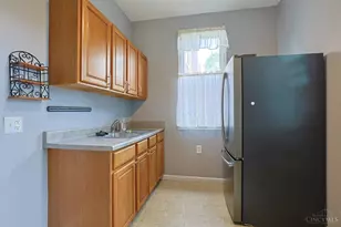 528 Linden St, Elmwood Place, OH 45216 - Photo 10