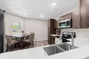 495 Antietam Blvd, Hamilton Township, OH 45039 - Photo 14