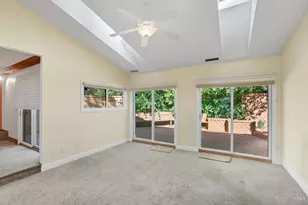 9870 Timbers Dr, Blue Ash, OH 45242 - Photo 14