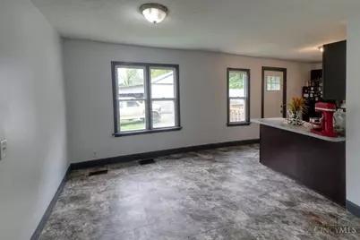 432 Kenwood Avenue, Pleasant Township, OH 45121 - Photo 8