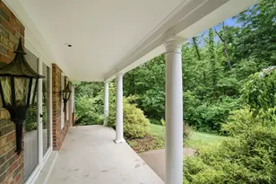 4 Beechurst Woods Ln, Green Township, OH 45233 - Photo 4