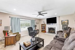 1200 Clovernook Dr, Hamilton, OH 45013 - Photo 4