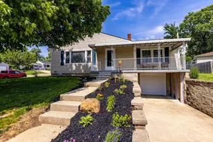 1200 Clovernook Dr, Hamilton, OH 45013 - Photo 1