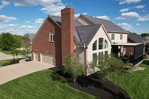 2440 Ashton Ct, Cincinnati, OH 45244 - Photo 8