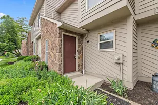 4946 Columbia Cir, West Chester, OH 45011 - Photo 1