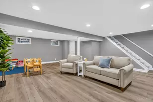 4300 Lexington Green Dr, Union Township, OH 45245 - Photo 22