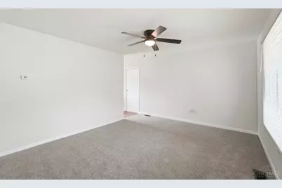 1010 Stratford Place, Mason, OH 45040 - Photo 6