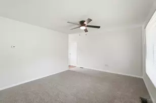 1010 Stratford Pl, Mason, OH 45040 - Photo 6
