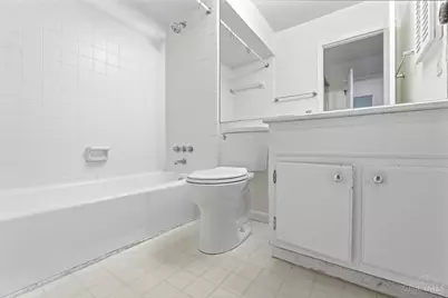 2111 Sutton Avenue #G, Cincinnati, OH 45230 - Photo 20