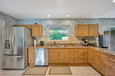 3345 Longmeadow Lane, Amberley, OH 45236 - Photo 12