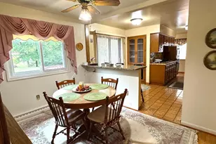 2451 Hunt Rd, Reading, OH 45215 - Photo 22