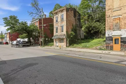 677 State Avenue, Cincinnati, OH 45204 - Photo 2