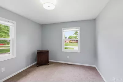 11662 Sharonwoods Court, Cincinnati, OH 45241 - Photo 24