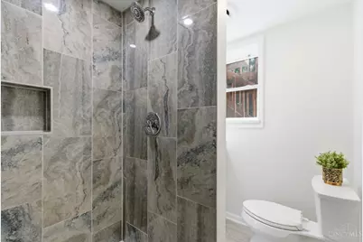 11662 Sharonwoods Court, Cincinnati, OH 45241 - Photo 40