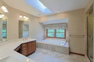7939 Woodglen Dr, West Chester, OH 45069 - Photo 22