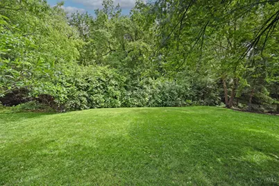 913 Bilamy Court, Springfield Township, OH 45224 - Photo 40
