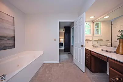 913 Bilamy Court, Springfield Township, OH 45224 - Photo 16