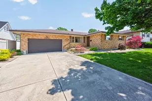 4540 Cavalier Ct, Fairfield, OH 45014 - Photo 2