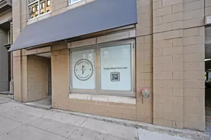 353 W 4th St, Cincinnati, OH 45202 - Photo 24