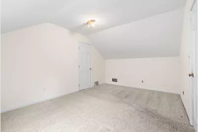 5856 Blue Rock Road, Cincinnati, OH 45247 - Photo 22