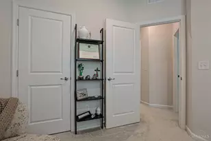 25 Wentworth Ln, Cincinnati, OH 45236 - Photo 28