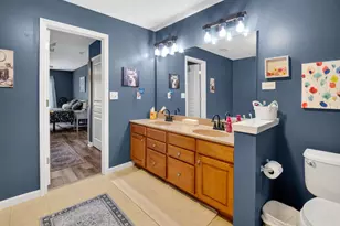 1755 Weatherstone Cir, Monroe, OH 45050 - Photo 16
