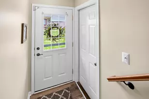 1755 Weatherstone Cir, Monroe, OH 45050 - Photo 2