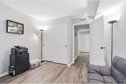 4421 North Shore Drive #302, Deerfield Township, OH 45040 - Photo 24