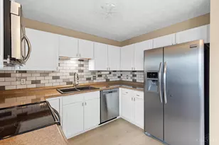 510 Carrington Ln, Loveland, OH 45140 - Photo 22